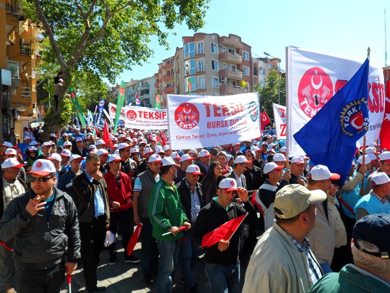 1 MAYIS ÇANAKKALE’DE COŞKUYLA KUTLANDI görseli
