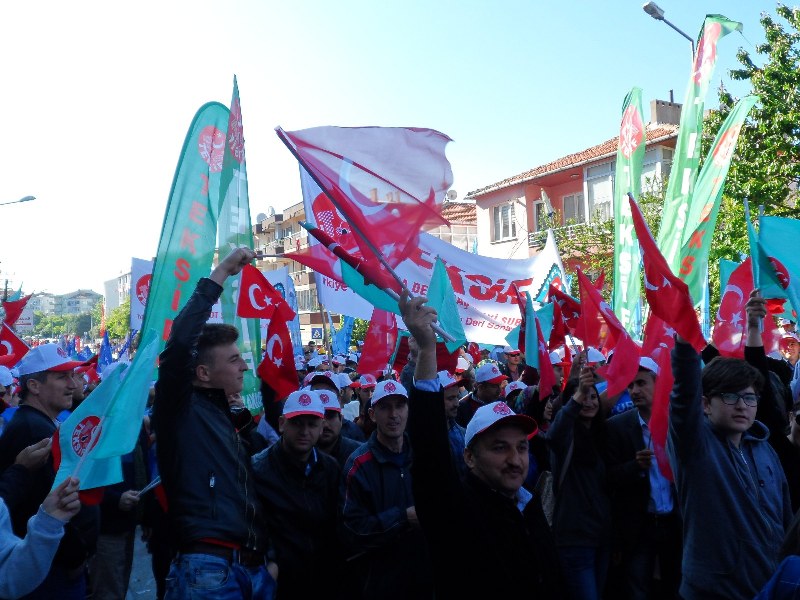 1 MAYIS ÇANAKKALE’DE COŞKUYLA KUTLANDI görseli