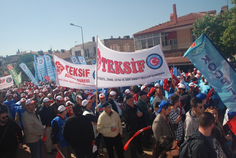 1 MAYIS ÇANAKKALE’DE COŞKUYLA KUTLANDI görseli