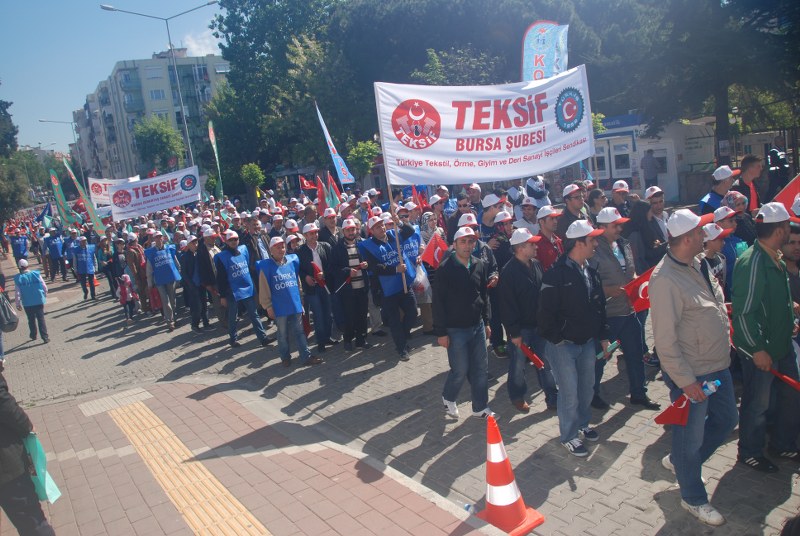 1 MAYIS ÇANAKKALE’DE COŞKUYLA KUTLANDI görseli
