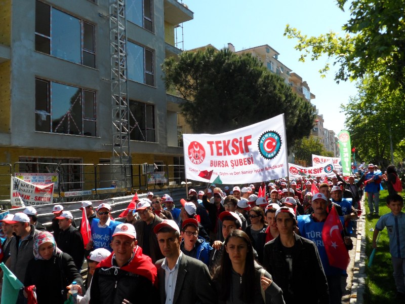 1 MAYIS ÇANAKKALE’DE COŞKUYLA KUTLANDI görseli