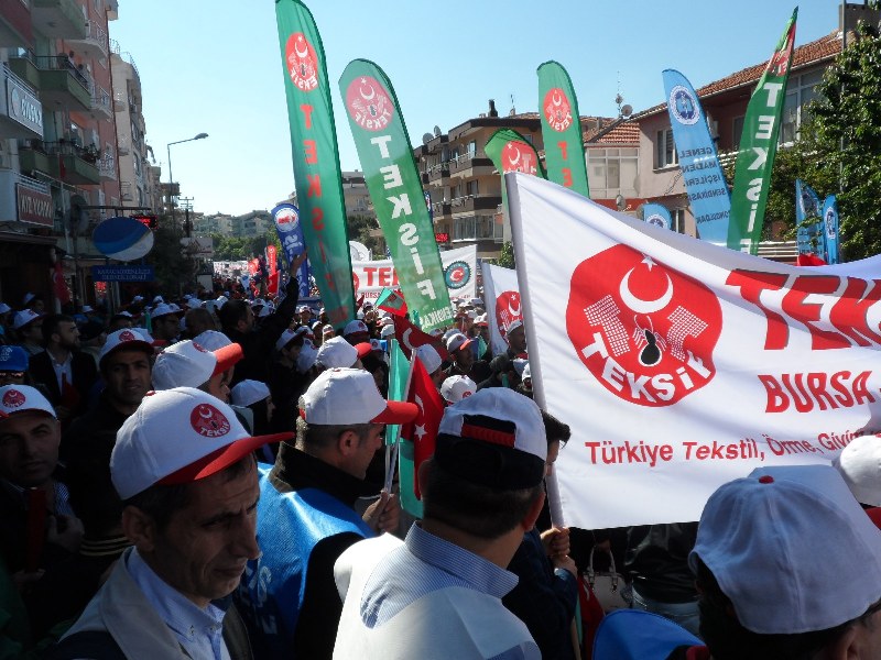 1 MAYIS ÇANAKKALE’DE COŞKUYLA KUTLANDI görseli