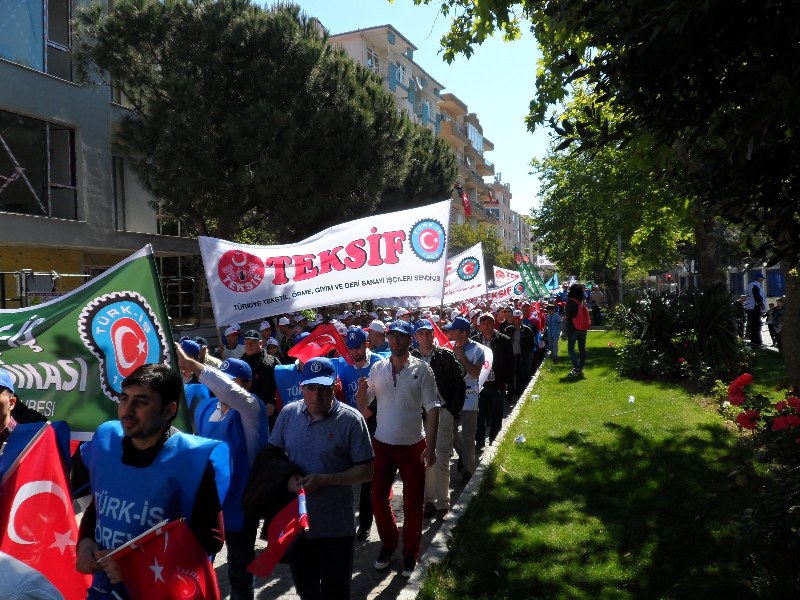 1 MAYIS ÇANAKKALE’DE COŞKUYLA KUTLANDI görseli