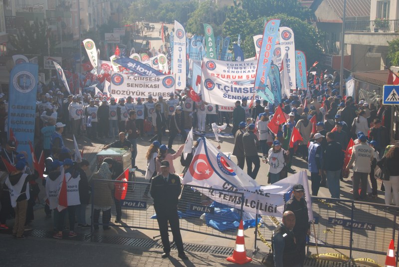 1 MAYIS ÇANAKKALE’DE COŞKUYLA KUTLANDI görseli