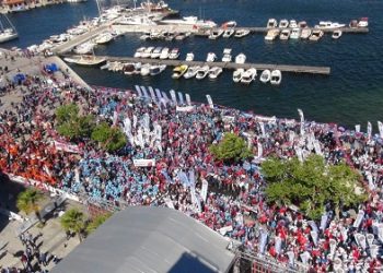 1 MAYIS ÇANAKKALE’DE COŞKUYLA KUTLANDI
