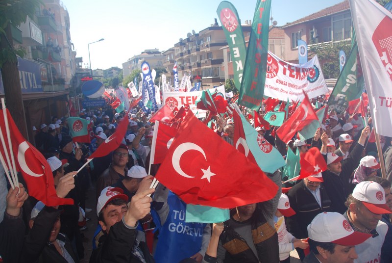1 MAYIS ÇANAKKALE’DE COŞKUYLA KUTLANDI görseli