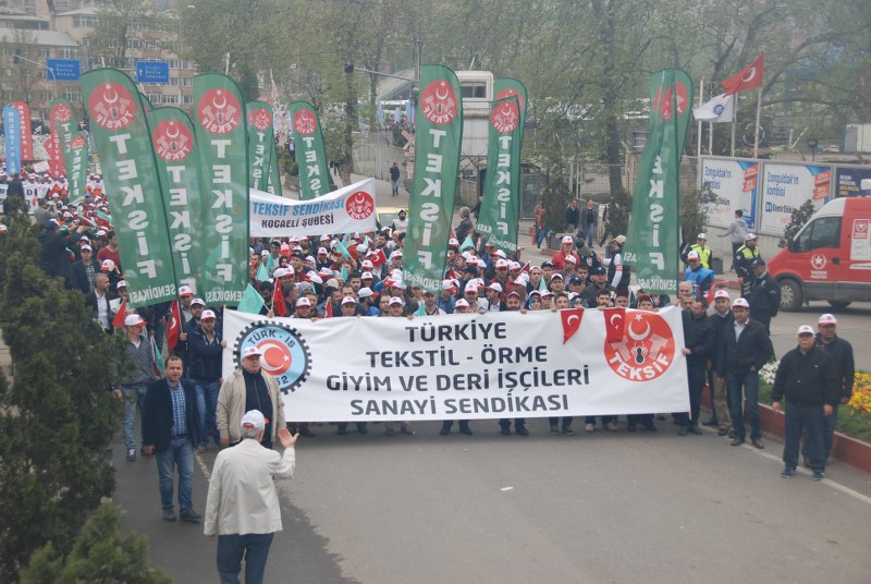 1 MAYIS COŞKUYLA KUTLANDI görseli