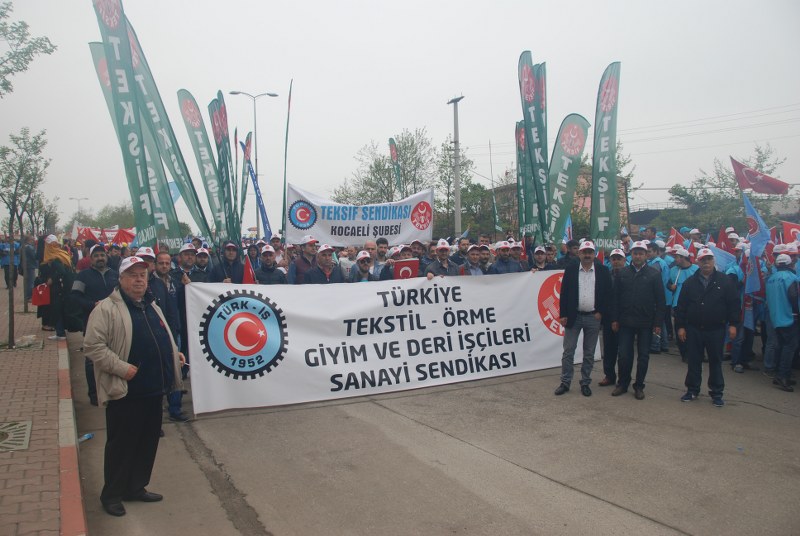 1 MAYIS COŞKUYLA KUTLANDI görseli
