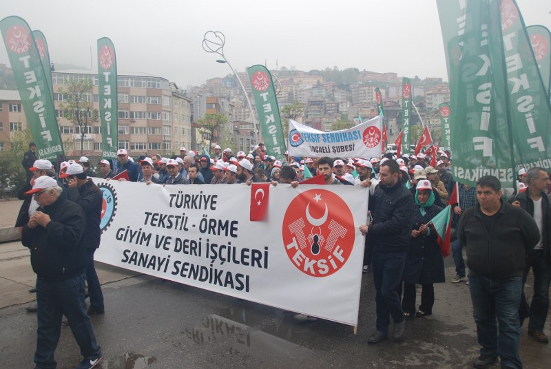 1 MAYIS COŞKUYLA KUTLANDI görseli