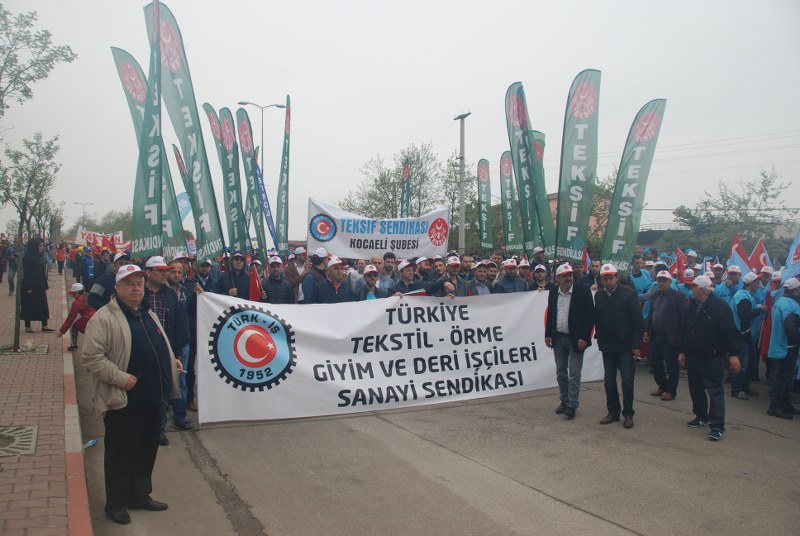 1 MAYIS COŞKUYLA KUTLANDI görseli