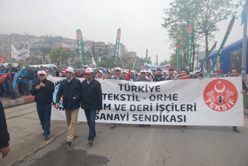 1 MAYIS COŞKUYLA KUTLANDI görseli