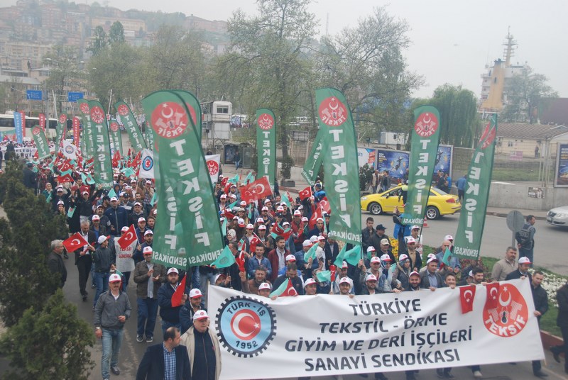 1 MAYIS COŞKUYLA KUTLANDI görseli