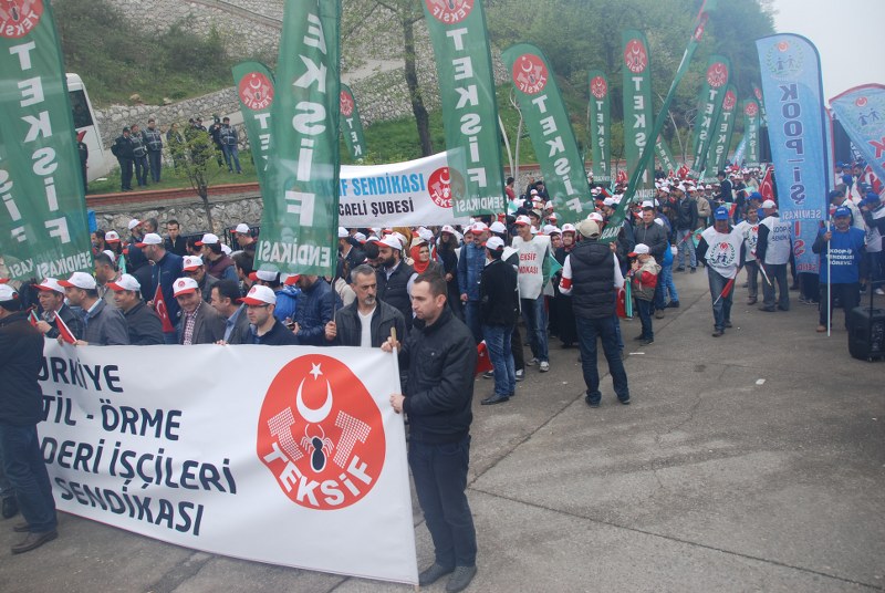 1 MAYIS COŞKUYLA KUTLANDI görseli